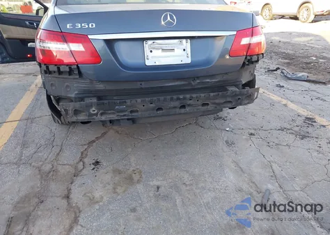 2013 Mercedes-Benz E 350 из США, поврежденный, VIN WDDHF5KB3DA728723